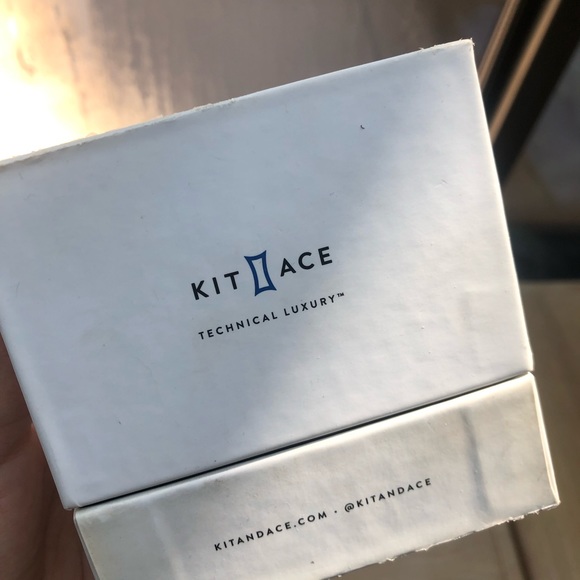 PRE-LOVED π€ Kit & Ace Real Talk Volume 1 - Picture 4 of 6